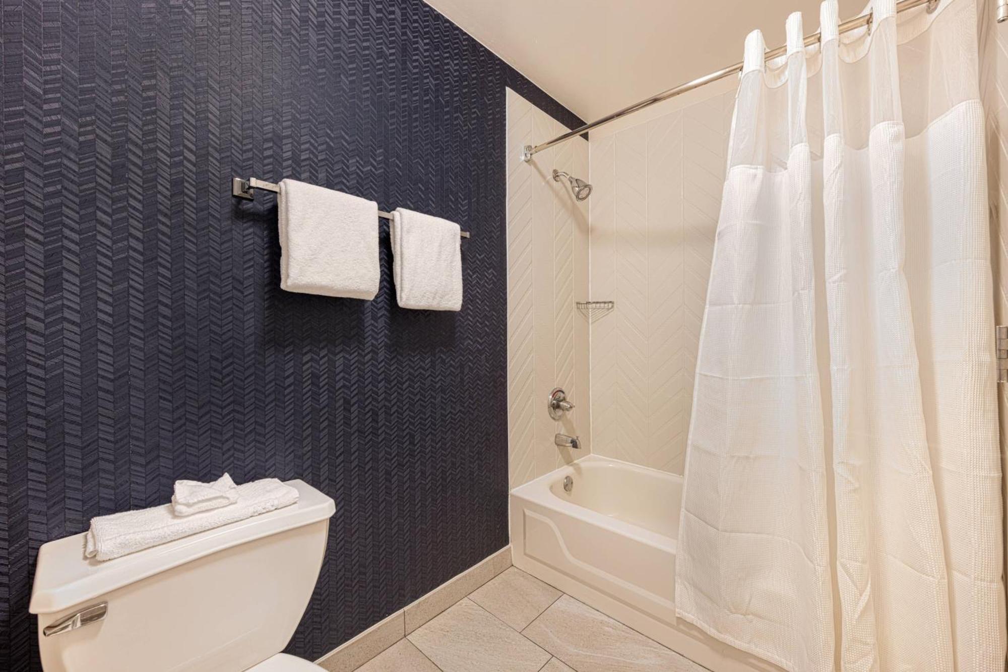 Fairfield Inn & Suites By Marriott Chicago Нейпървил Екстериор снимка