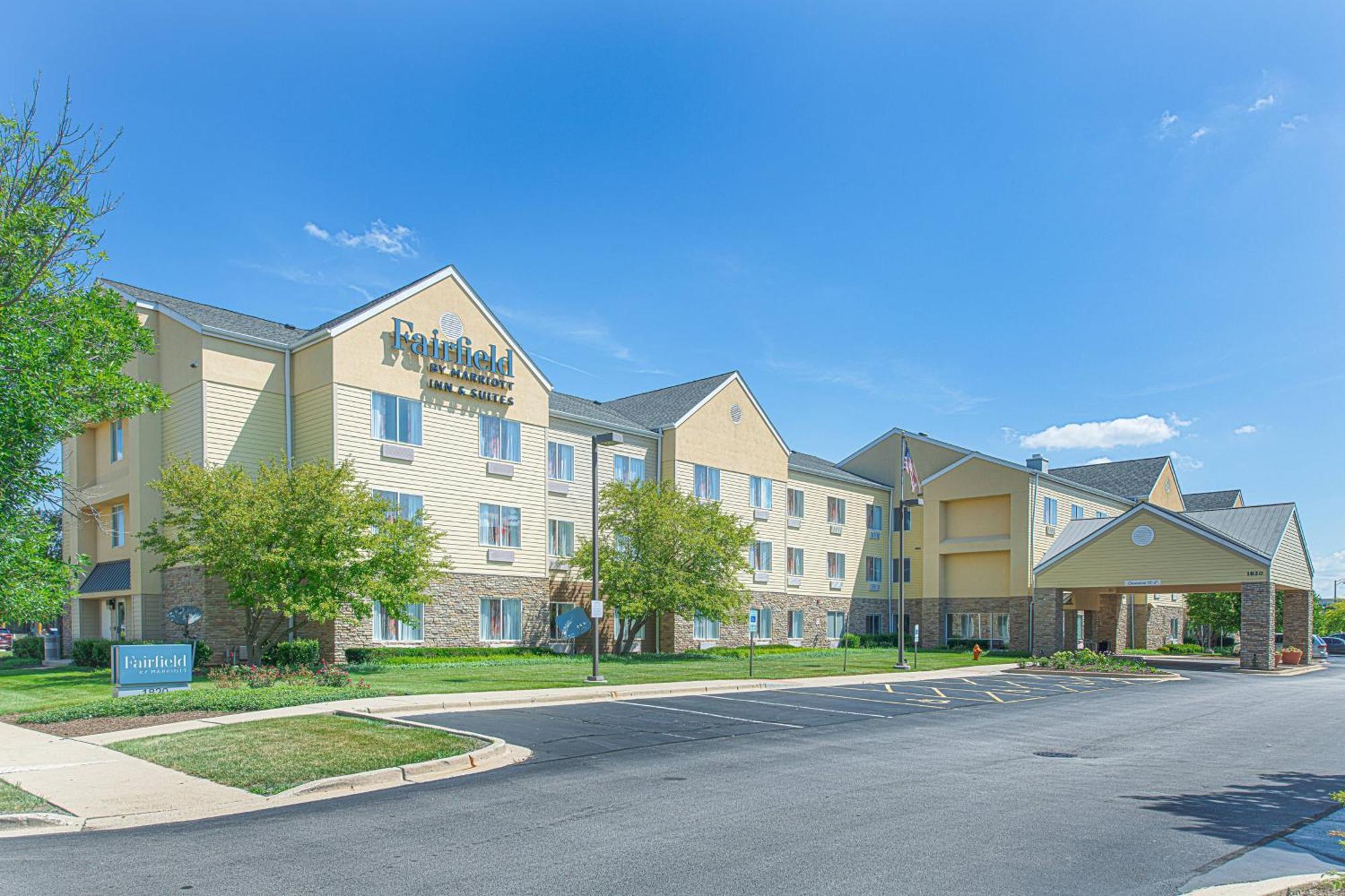 Fairfield Inn & Suites By Marriott Chicago Нейпървил Екстериор снимка