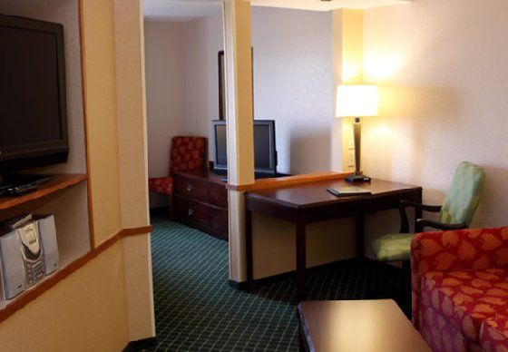 Fairfield Inn & Suites By Marriott Chicago Нейпървил Стая снимка