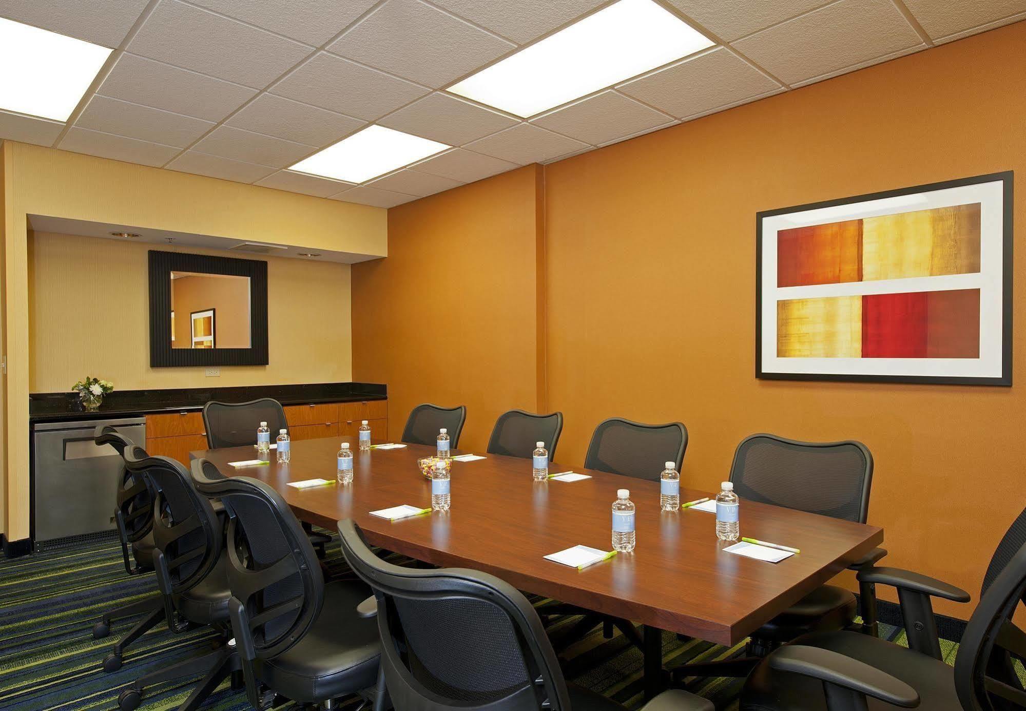 Fairfield Inn & Suites By Marriott Chicago Нейпървил Екстериор снимка